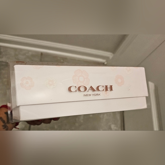 Coach NEW YORK Floral EDP Perfume 2 Pc Gift Set 1.7 Oz AND .25 Oz empty box - Picture 5 of 9